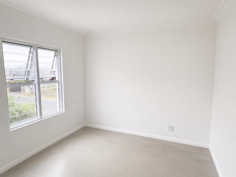 To Let 2 Bedroom Property for Rent in Fish Hoek Western Cape